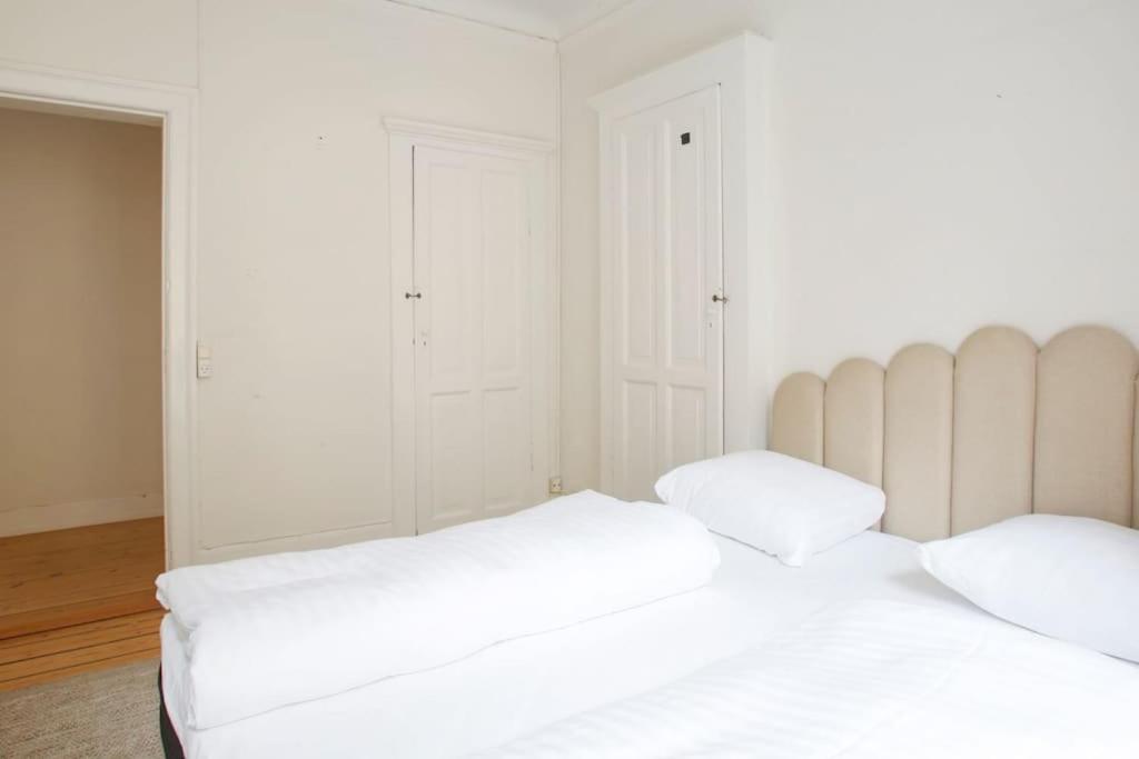 Large & Bright 3Br Apartment W Whirlpool Near Metro Copenhagen Exterior photo